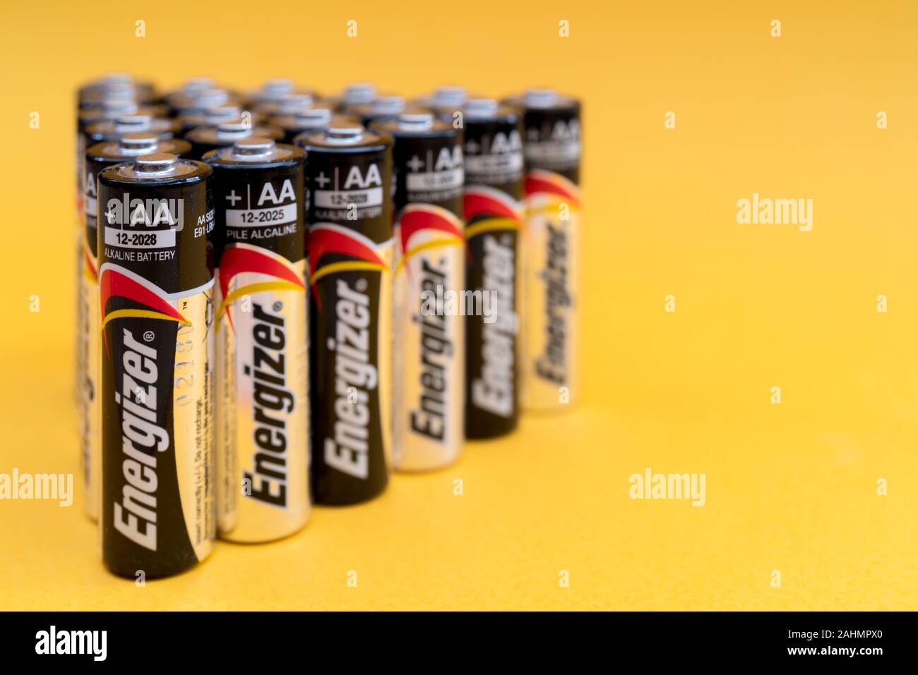 MOSCOW, RUSSIA - DECEMBER 16, 2019. Energizer AA Batteries. Energizer  batteries are arranged in a triangle shape. Recycling and disposal of toxic  wast Stock Photo - Alamy