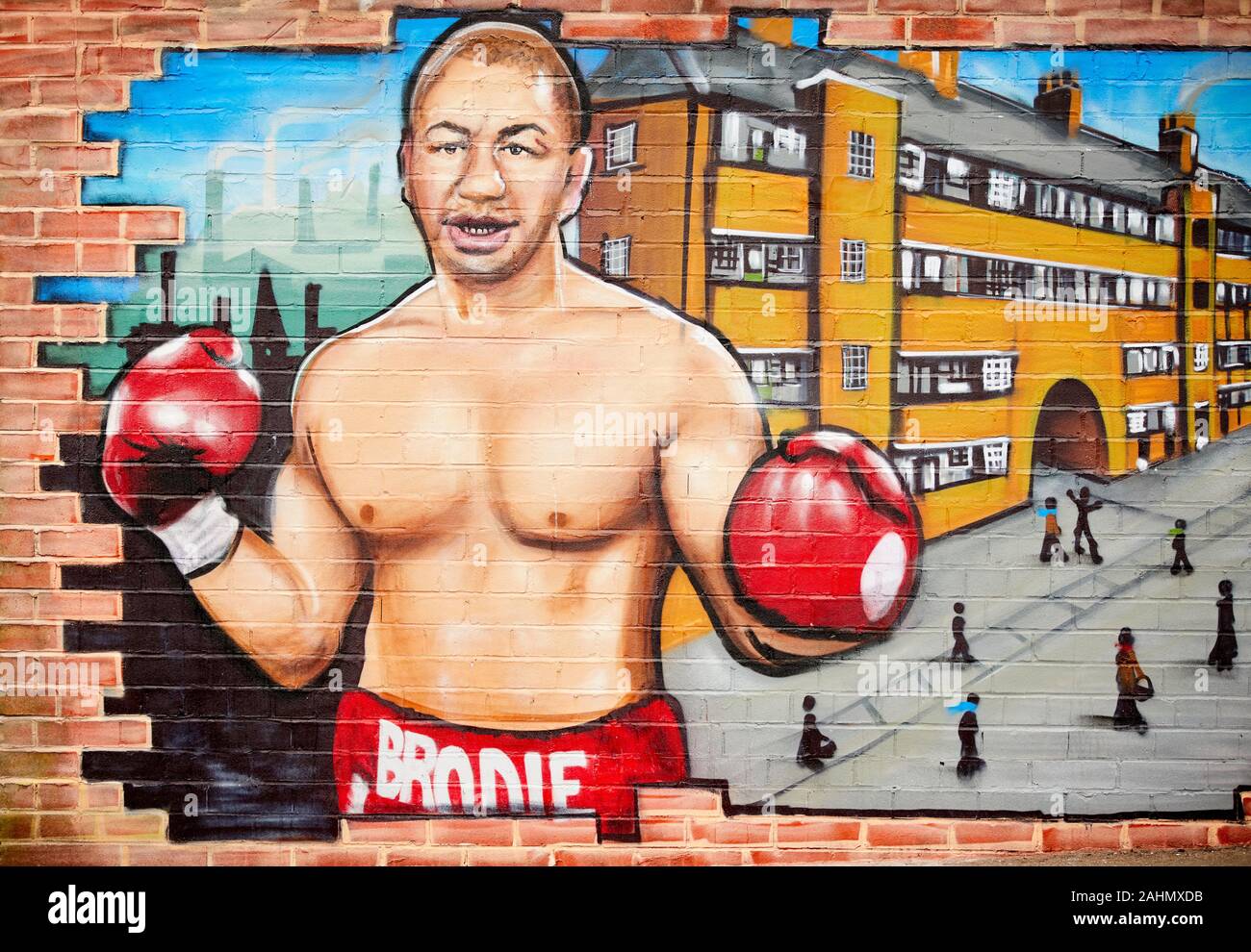 Manchester artist Kelzo large mural in Collyhurst depicting some of the areas history. Boxer Michael Brodie Stock Photo