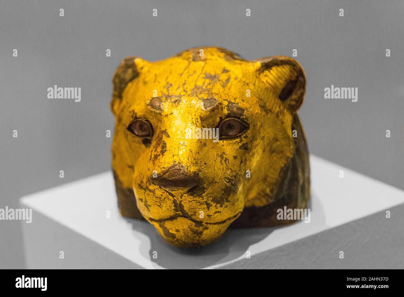Exhibition 'The animal kingdom in Ancient Egypt', organized in 2015 by the Louvre Museum. Furniture piece in the form of a lion's head, Late Period. Stock Photo