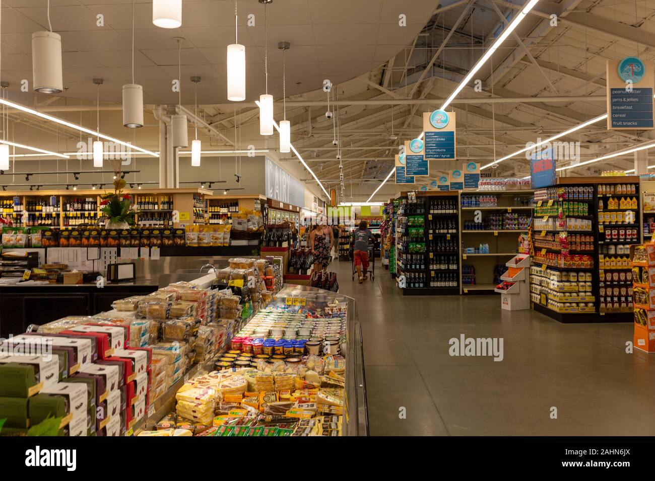 Safeway shopping hires stock photography and images Alamy