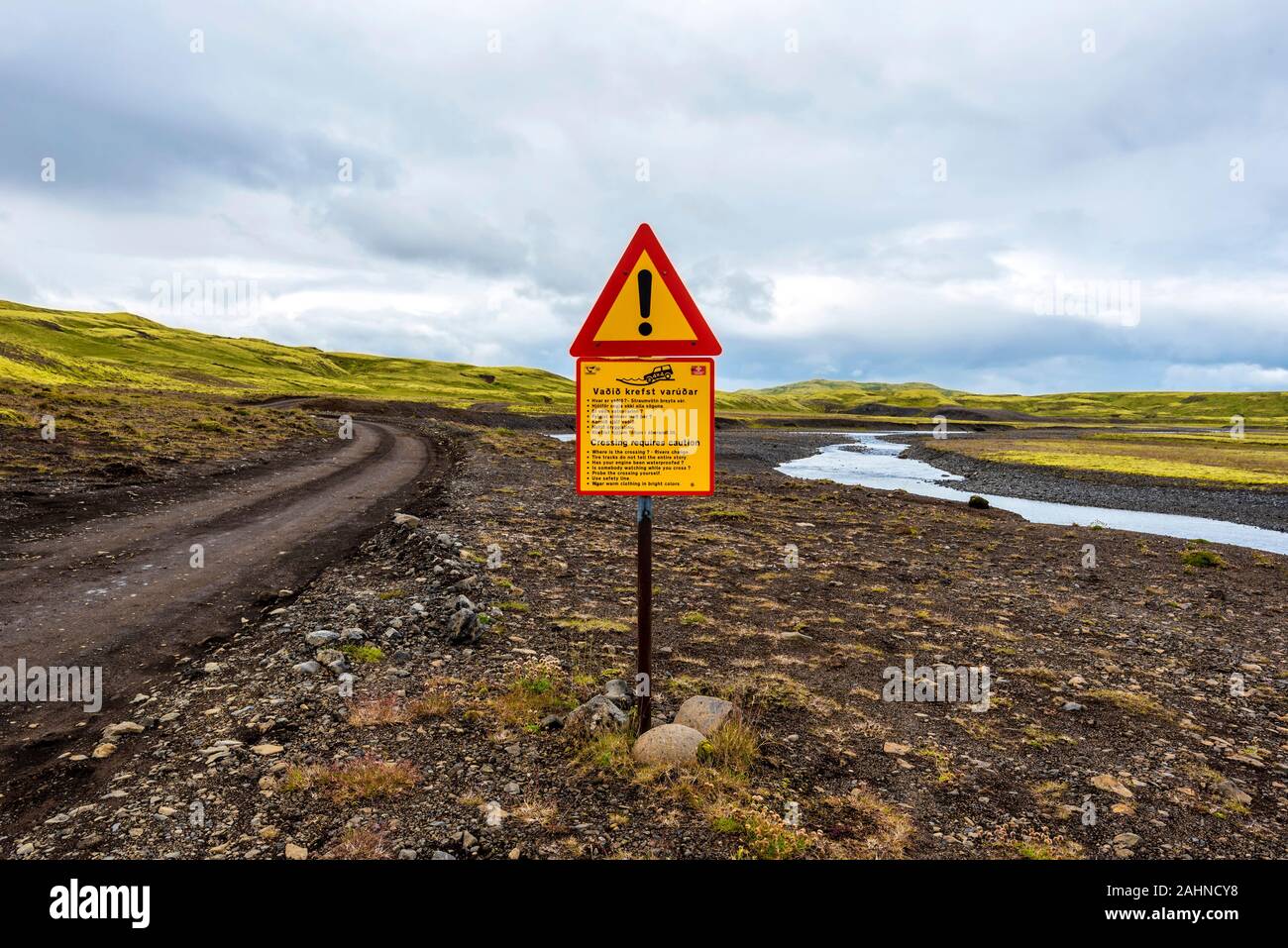 Lakagigar, Iceland – 23 July, 2018 The caution sign in the Lakagigavegur road F207 with advices how to cross fords. It’s the way to visit Lakagigar vo Stock Photo