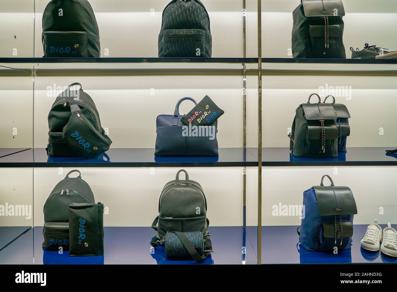 Backpack store singapore sale