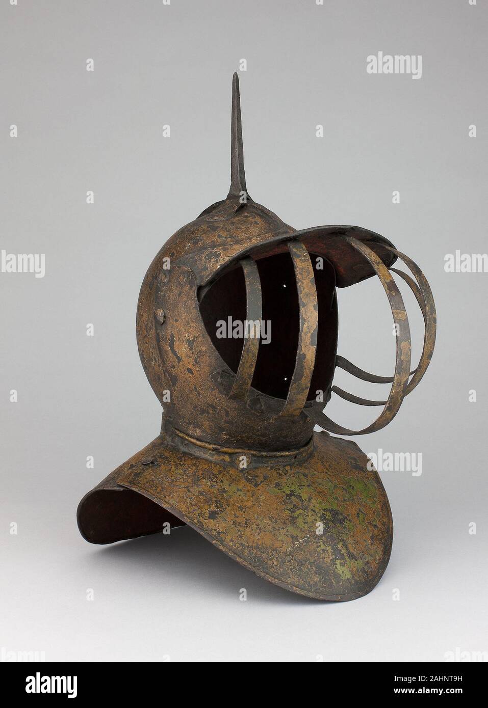 Close helmet piece medieval hi-res stock photography and images - Alamy