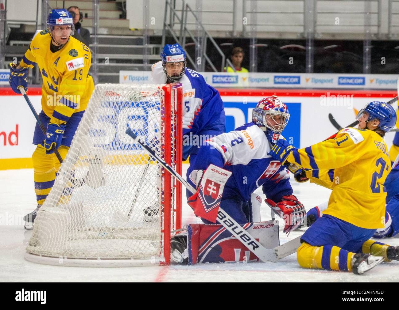 Trinec, Czech Republic. 31st Dec, 2019. L-R Alexander Holtz, Victor  Soderstrom, Nicola Pasic, Jonathan Berggren and Lucas Raymond (all SWE)  celebrate a goal during the 2020 IIHF World Junior Ice Hockey Championships  Group B match between