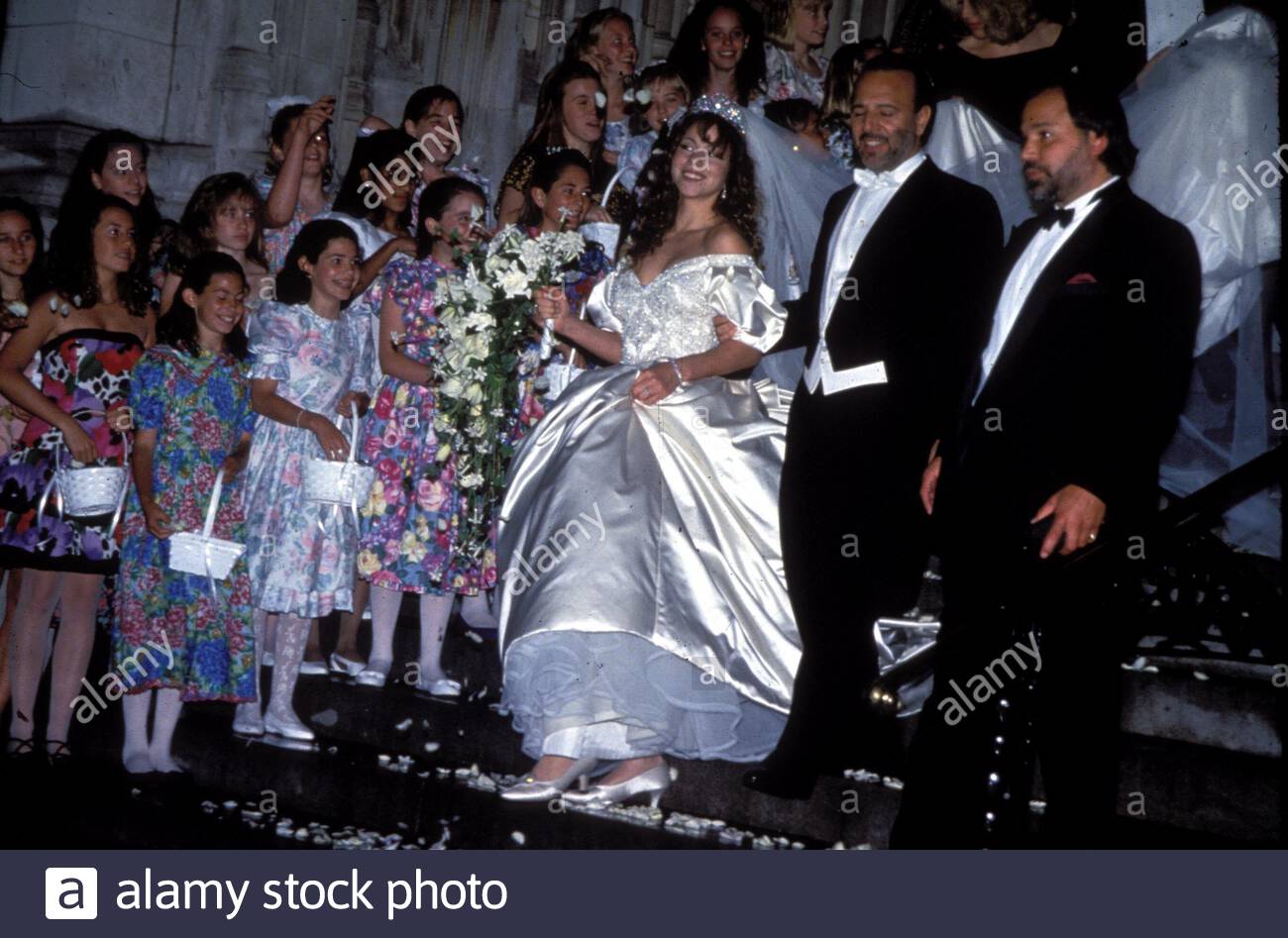 Mariah Carey And Tommy Mottola Wedding At Their Wedding On June 5 1993 At The Metropolitan Club Nyc With 50 Flowers Girls Credit 06842015globe Photos Mediapunch Stock Photo Alamy