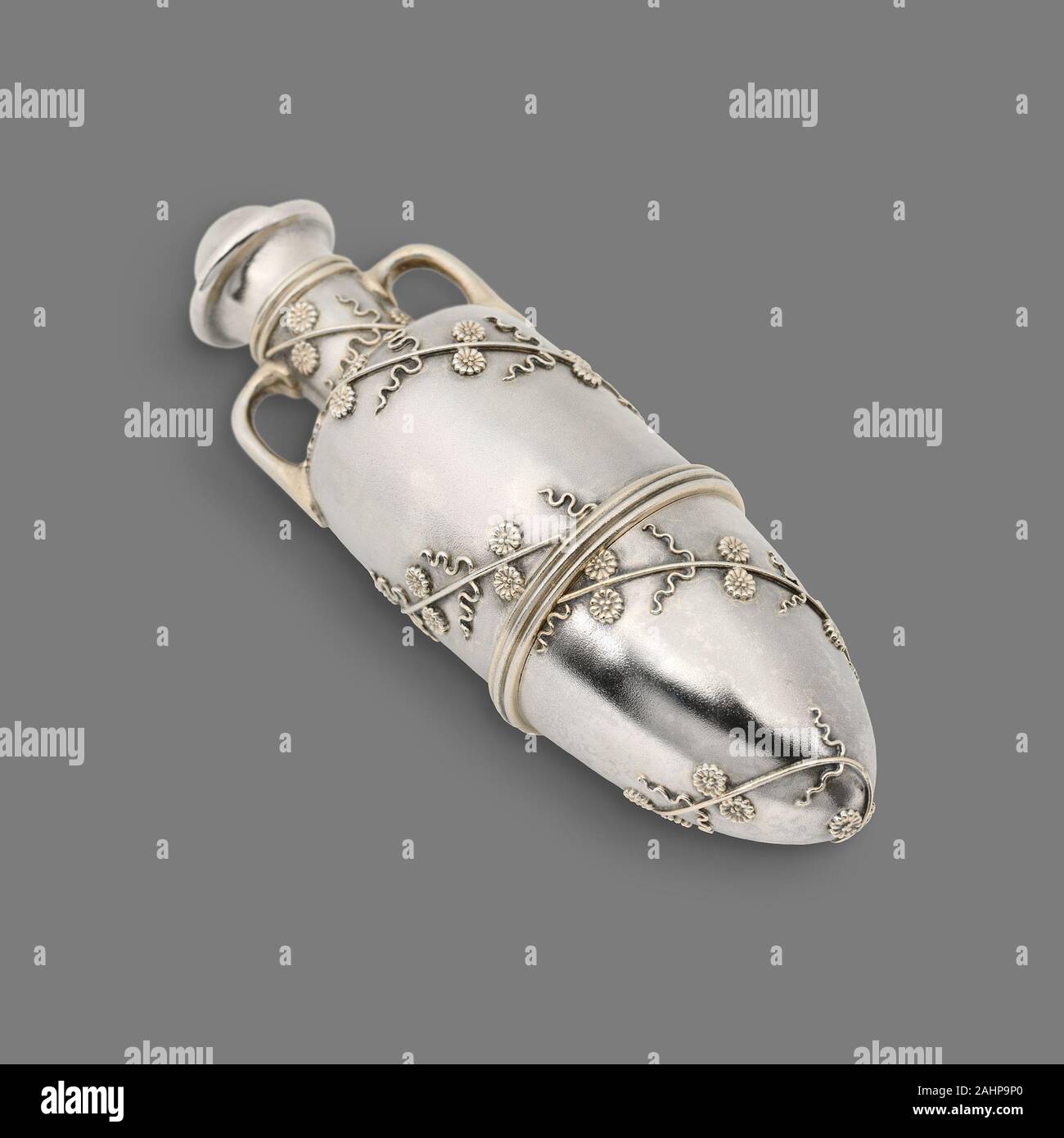 Tiffany and Company. Fern and Daisy Perfume Bottle No. 2661. 1870–1875. New  York City. Silver Stock Photo - Alamy