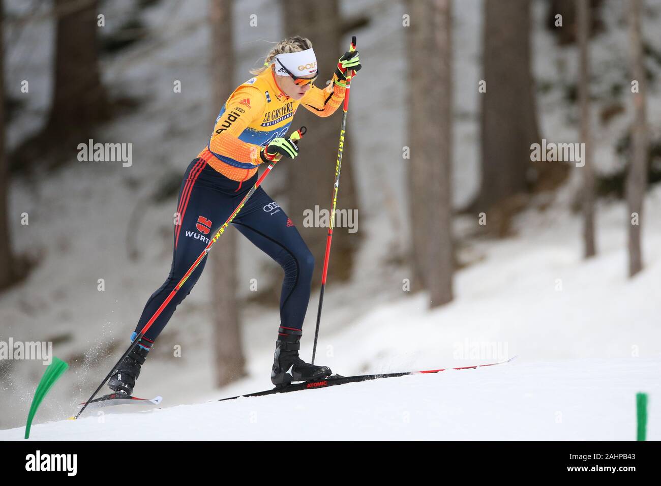 Dobbiaco, Toblach, Italy. 31st Dec 2019. Victoria Carl, GER during ...