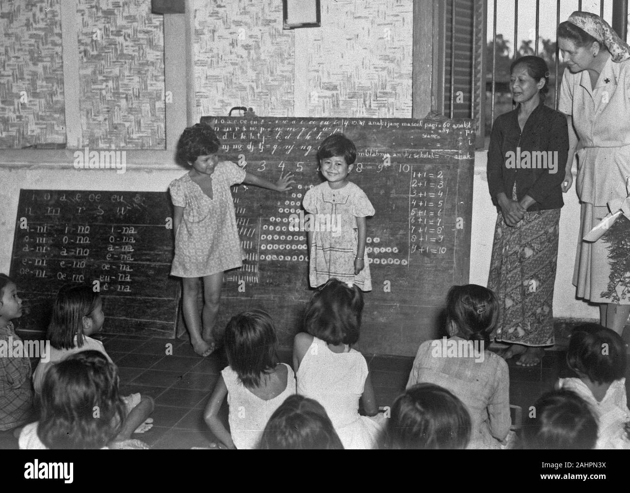 Beggar colony hires stock photography and images Alamy