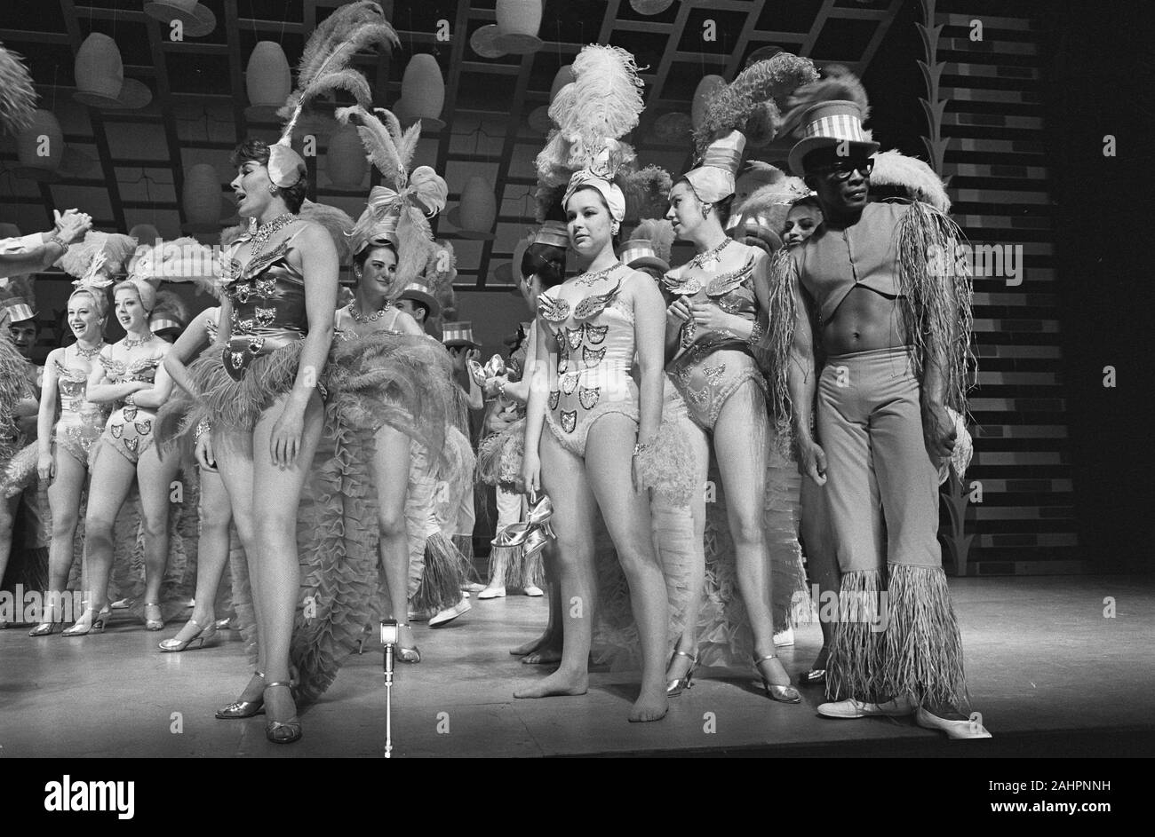 Rehearsal Snip and Snap. Dancers from the Schleswig Revue Date June 27, 1963 Stock Photo