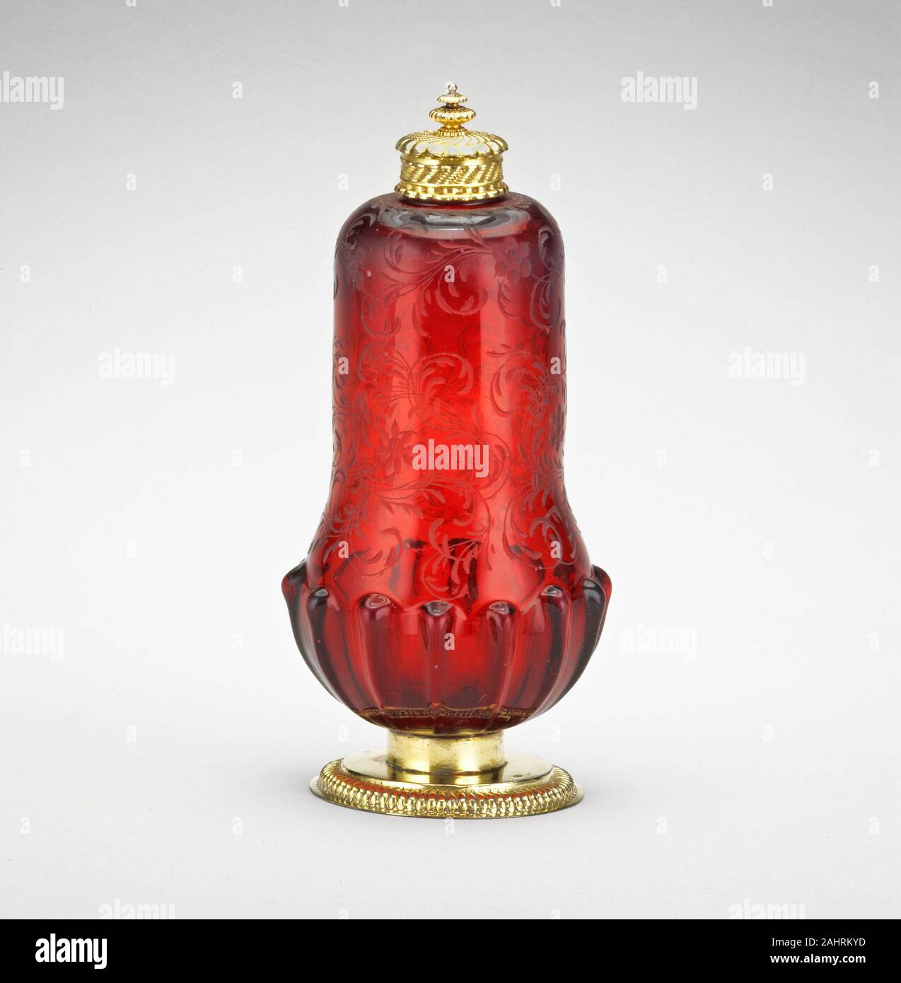 Glass with silver gilt mounts hi-res stock photography and images - Alamy