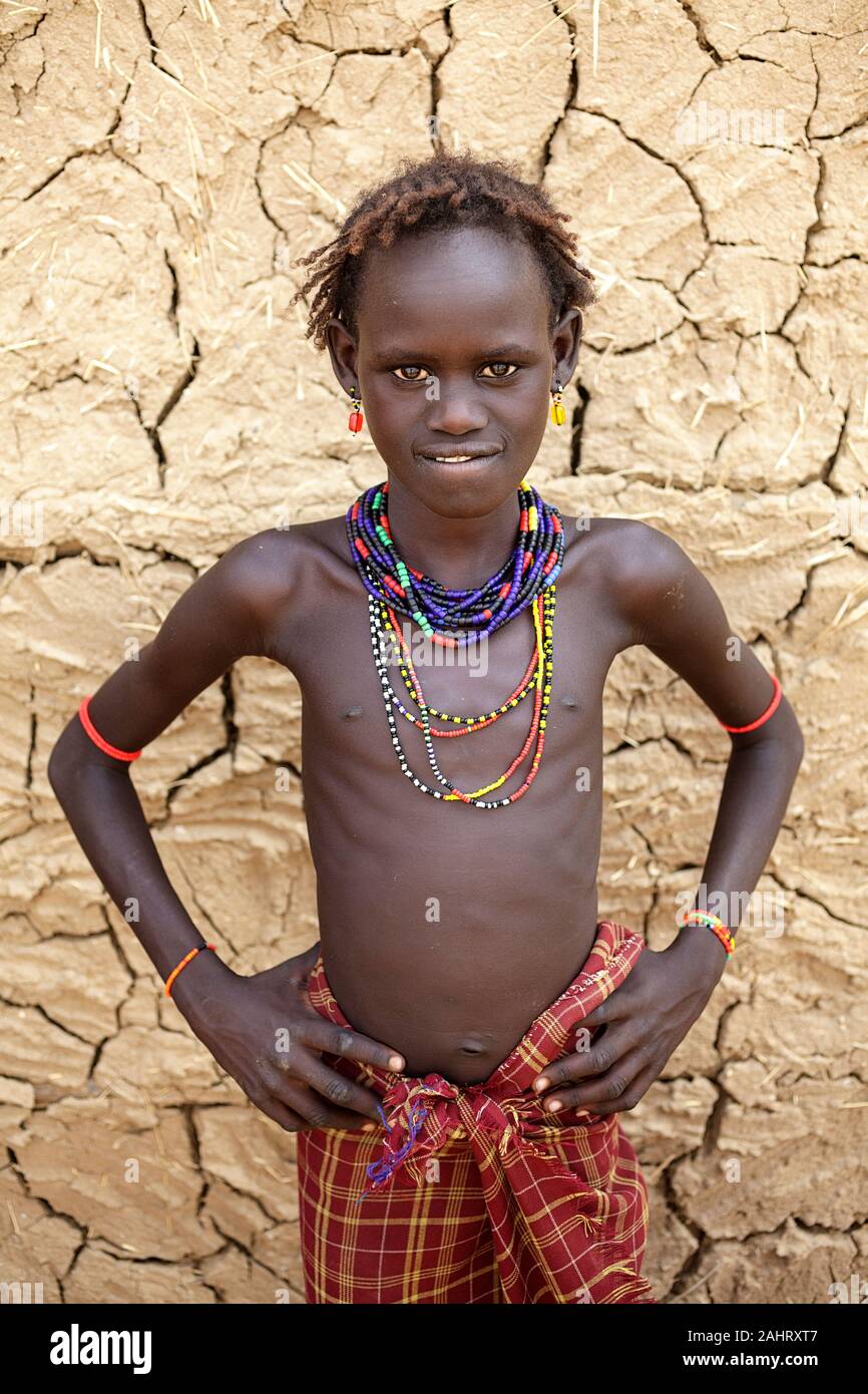 African Teen Tribe Girls African Teen Tribe Girls