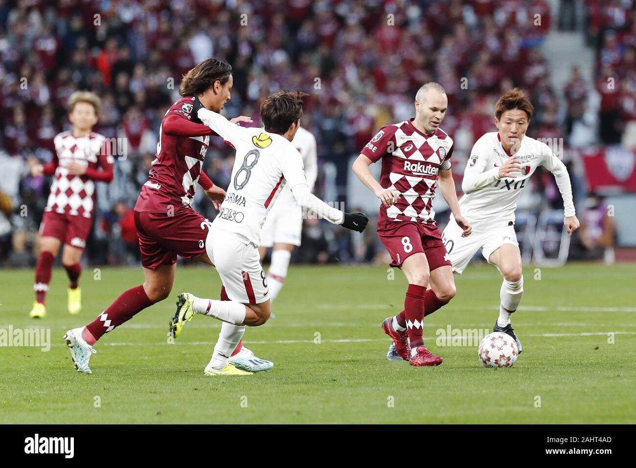 Tokyo, Japan. 1st Jan, 2020. Vissel Kobe's Andres Iniesta (Cap.) in action during the Emperor's Cup JFA 99th Japan Football Championship final match between Vissel Kobe and Kashima Antlers at the new National Stadium. Vissel Kobe defeats Kashima Antlers 2-0. 57,597 people attended the first sports match held at the new National Stadium, which will be a venue for the Tokyo 2020 Olympic and Paralympic Games. Credit: Rodrigo Reyes Marin/ZUMA Wire/Alamy Live News Stock Photo
