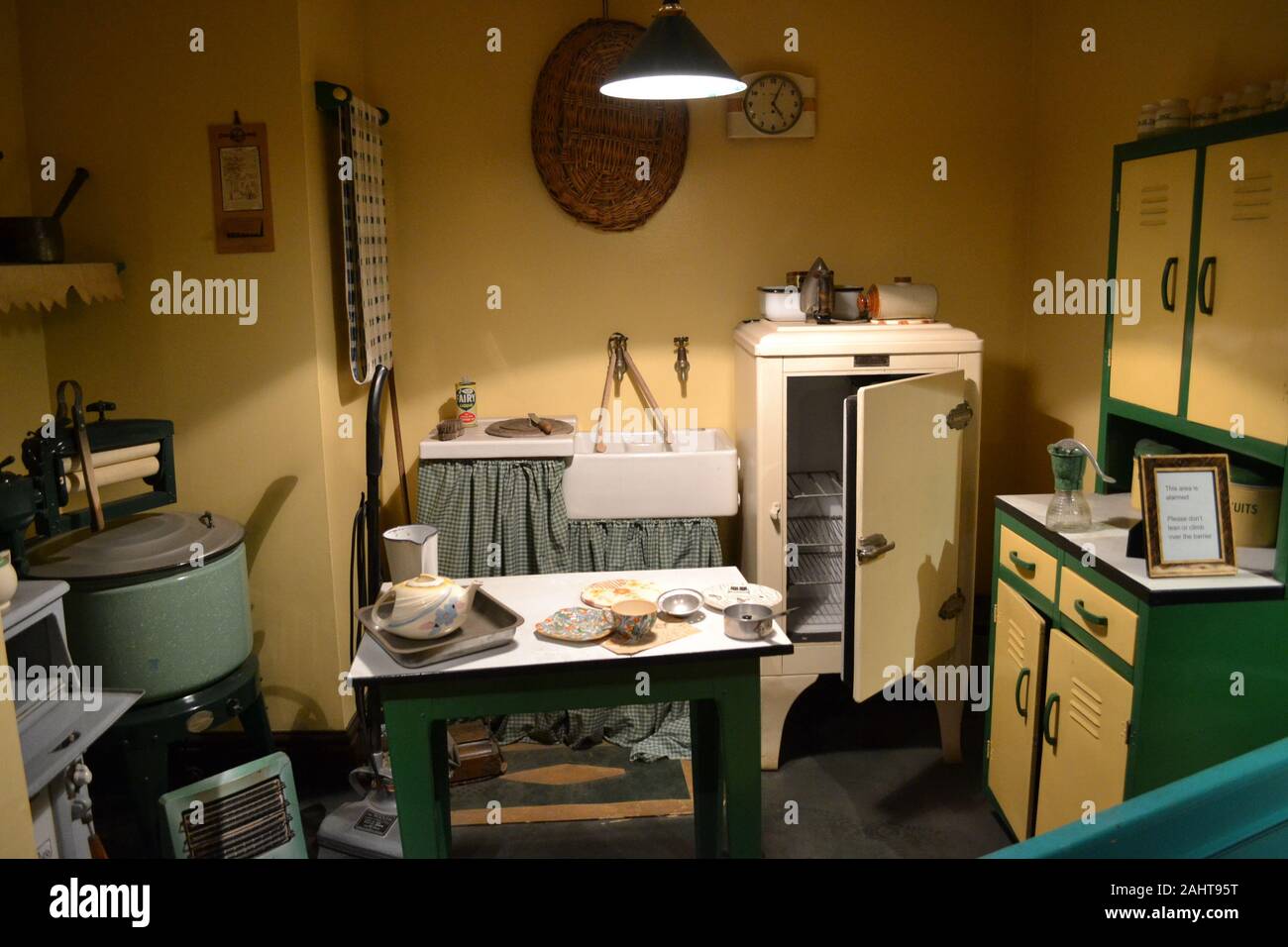1930s kitchen at the Museum of Science and Industry, MOSI, Manchester, UK Stock Photo