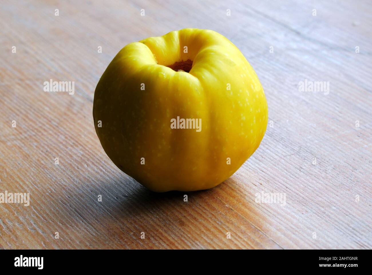 Fruit of Japanese quince. Autumn harvest Stock Photo Alamy