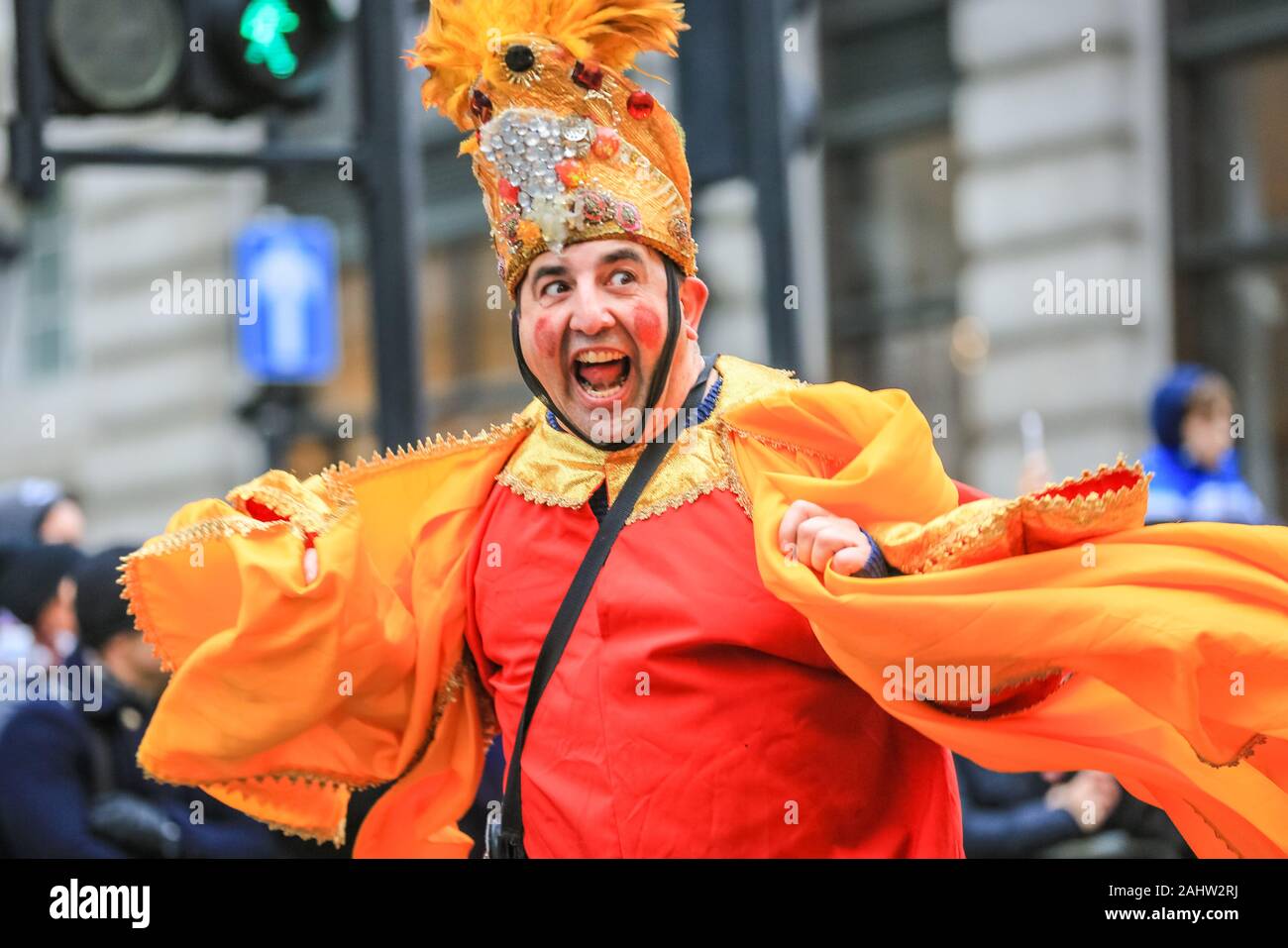 Central London, 1st Jan 2020. London rings in 2020 with the annual ...