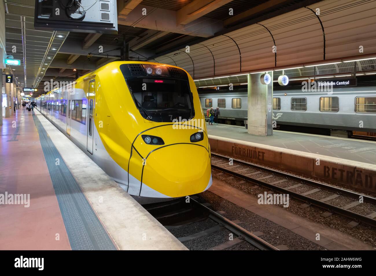 had oversætter Sober Sweden high speed railway hi-res stock photography and images - Alamy