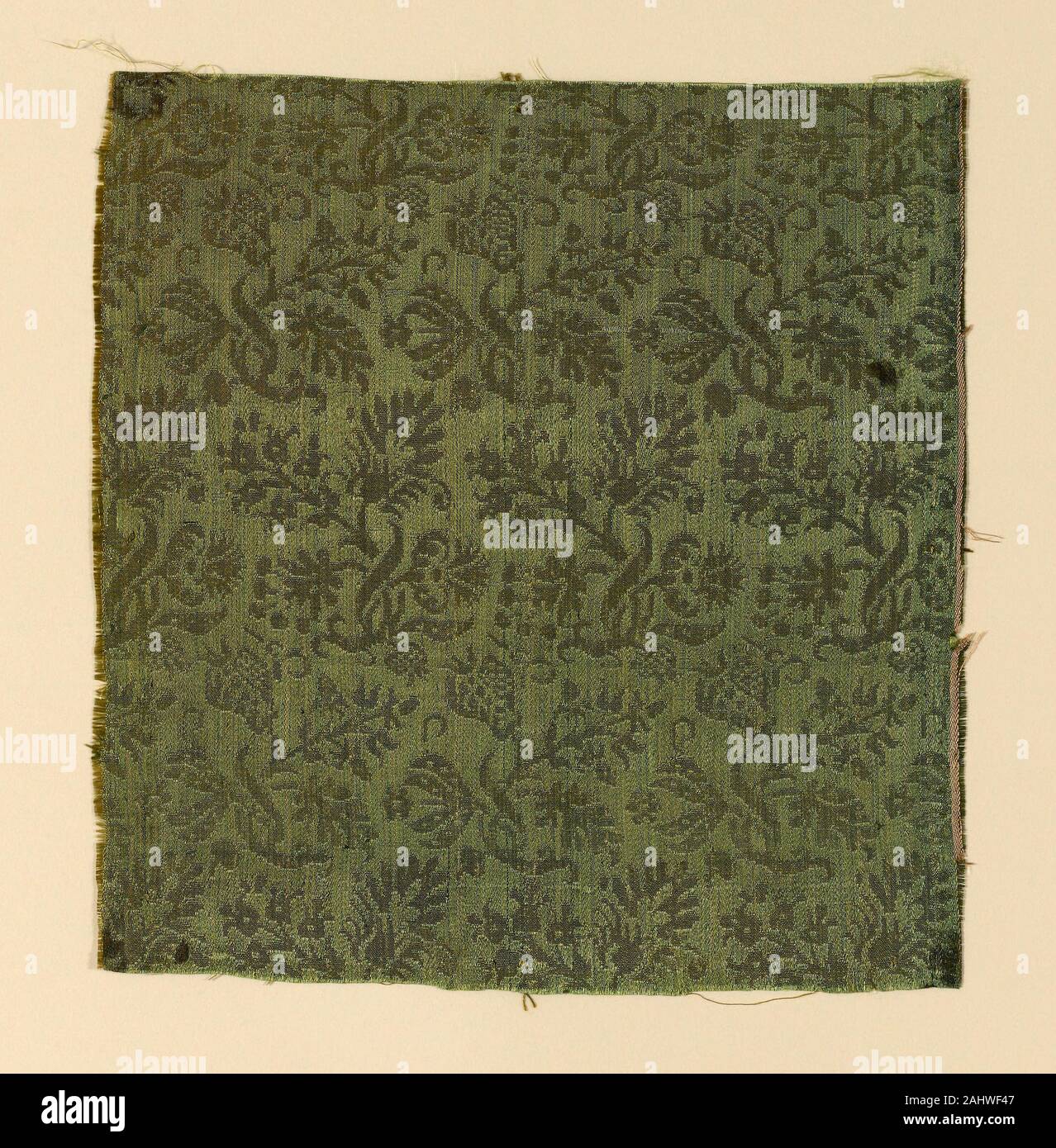 Fragment. 16011650. Italy. Silk, satin damask weave Stock Photo Alamy