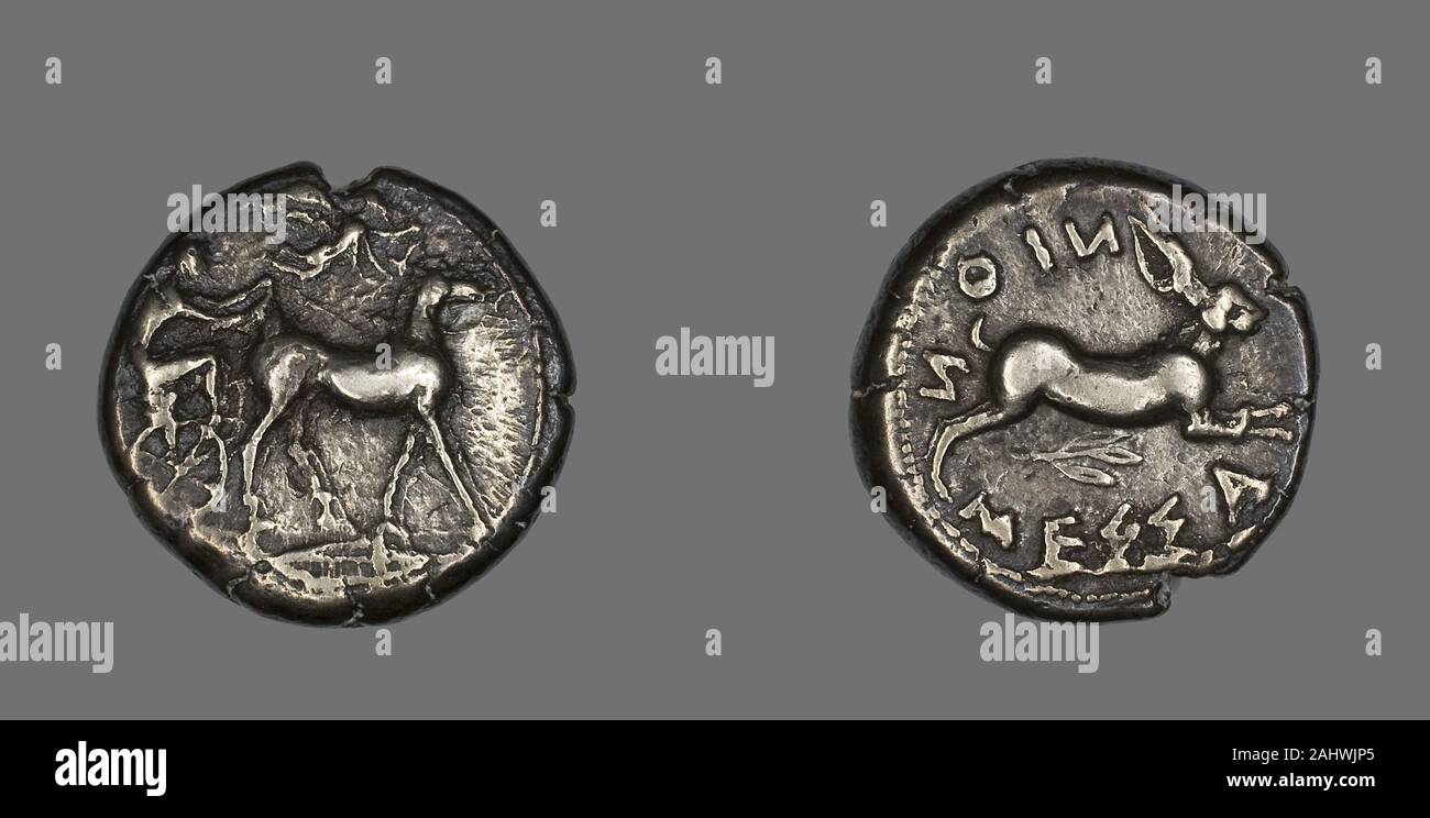 Ancient Greek. Tetradrachm (Coin) Depicting a Biga of Mules. 476 BC–396 BC.  Messina. Silver Stock Photo - Alamy