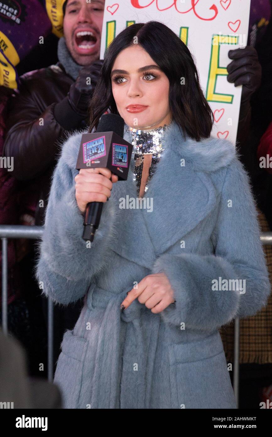 New York, NY, USA. 31st Dec, 2019. Lucy Hale in attendance for Times Square New Year's Eve Ball Drop Countdown Celebration, Duffy Square, New York, NY December 31, 2019. Credit: RCF/Everett Collection/Alamy Live News Stock Photo