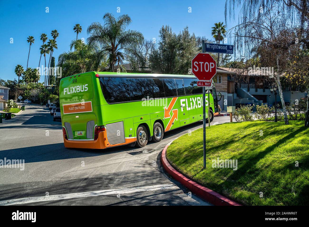 FlixBus green Passenger Bus, Los Angeles California. Intercity travel bus. Flix  Bus Stock Photo - Alamy