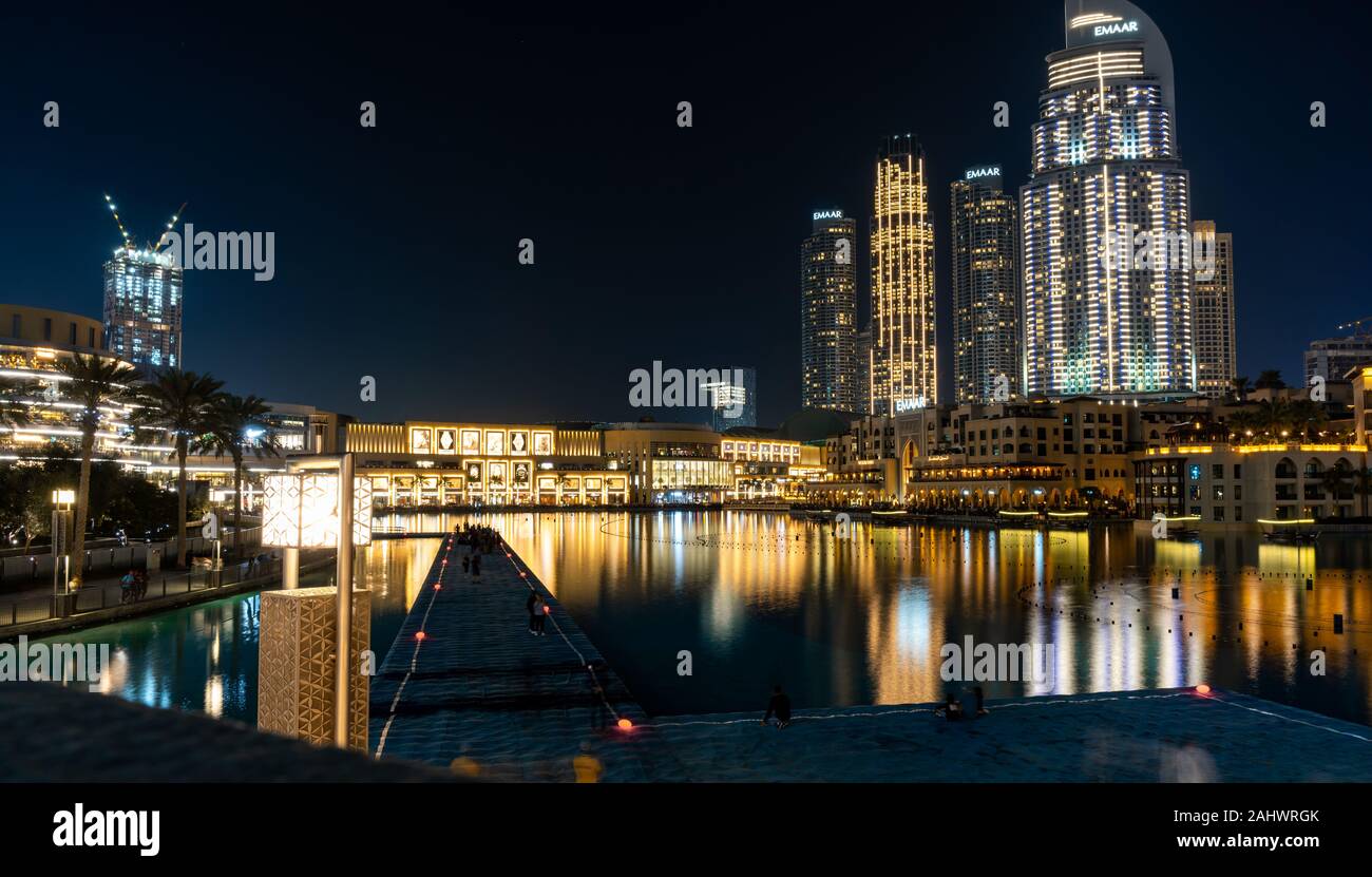 Downtown Dubai Landmarks And Tourist Attractions The Dubai Mall