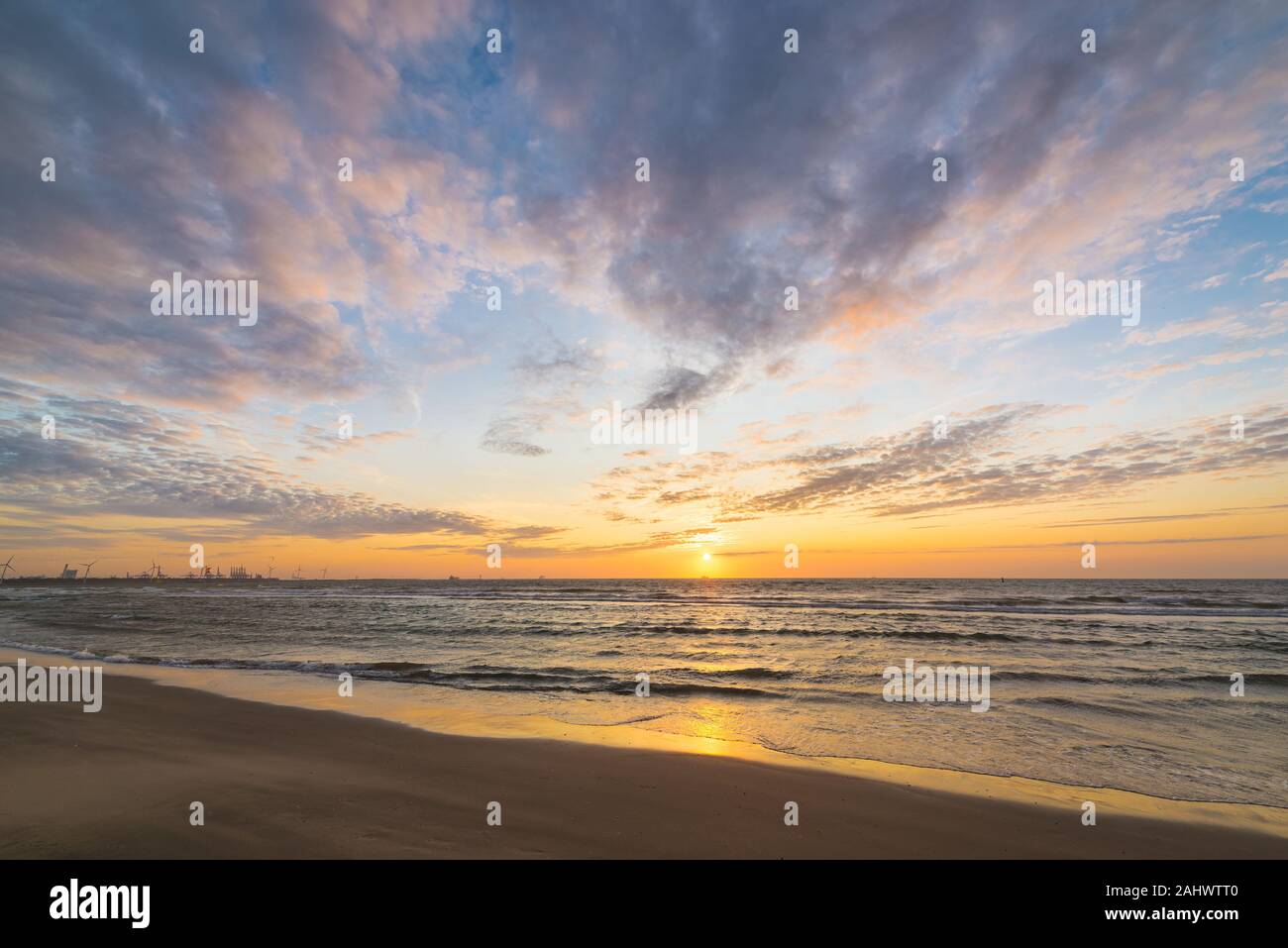 Hoek Van Holland Beach High Resolution Stock Photography and Images - Alamy