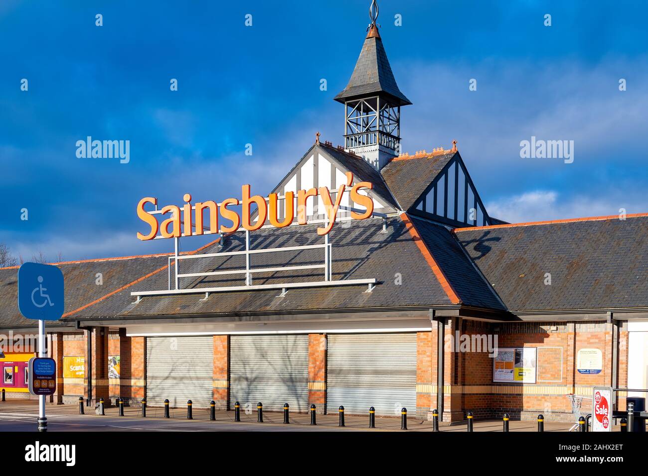Sainsburys Shop Front 2019 Hi res Stock Photography And Images Alamy sainsburys-shop-front-2019-hi-res-stock-photography-and-images-alamy