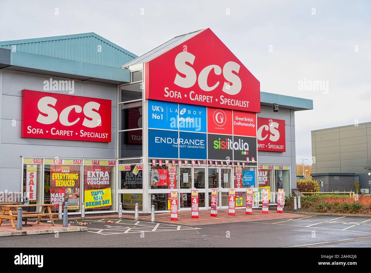 Scs store hires stock photography and images Alamy