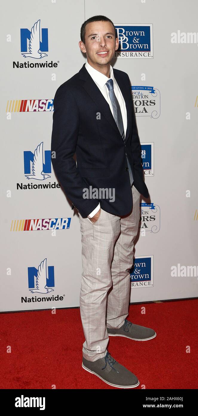 NEW YORK - SEPTEMBER 27: Ray Black Jr attends the 2016 NASCAR Foundation Honors Gala at Marriott Marquis on September 27, 2016 in New York City. Stock Photo