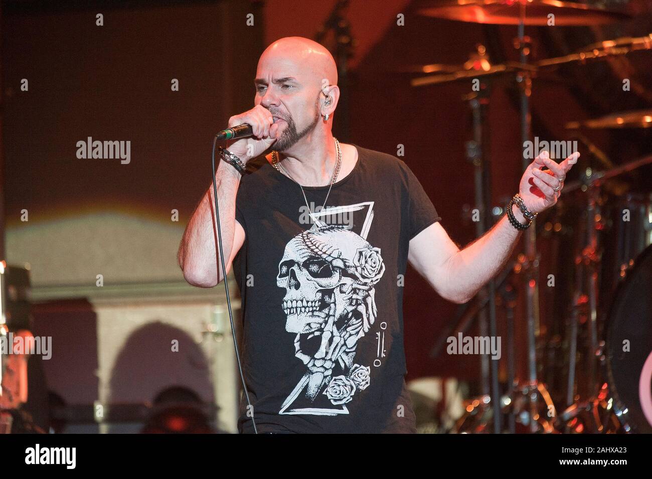 Sept. 14, 2019 - Raleigh, North Carolina; USA - Singer JAMES DYLAN performs with Musician JASON BONHAM performs live as his 2019 tour makes a stop at the Coastal Credit Union Music Park at Walnut Creek located in Raleigh Copyright 2019 Jason Moore. (Credit Image: © Jason Moore/ZUMA Wire) Stock Photo