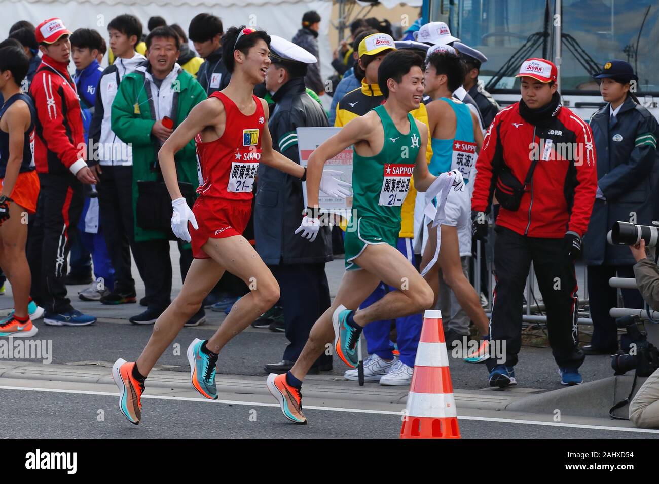 Kanagawa, Japan. 2nd Jan, 2020. Iori Sugawara, Masahiro Kamidoi ...