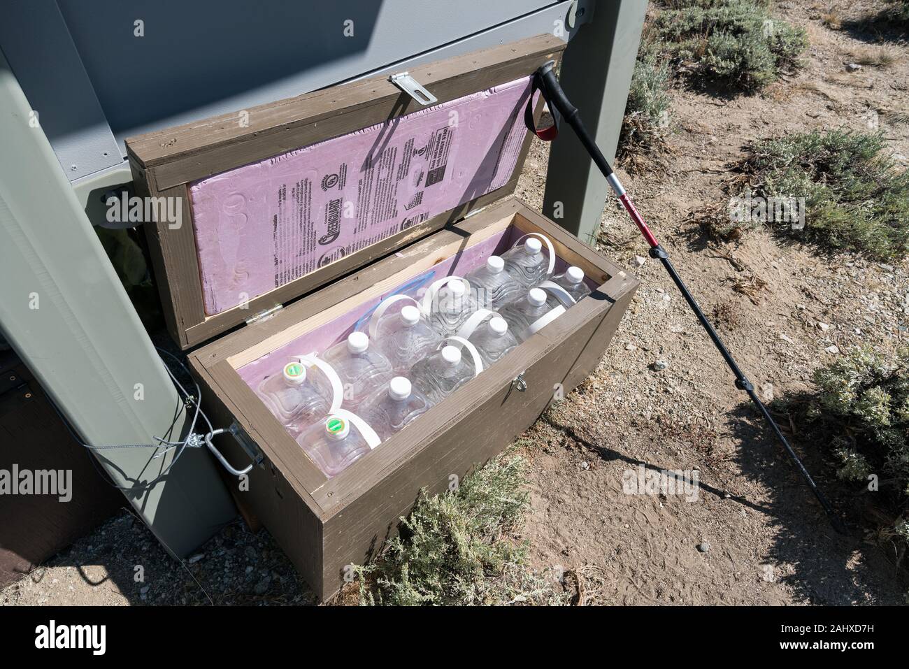 A water cache on Continental Divide Trail in Great Divide Basin, Wyoming, USA Stock Photo
