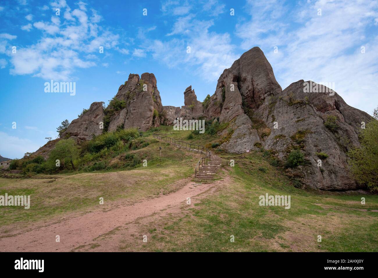 Belogradchik rocks, Bulgaria - Beautiful landscape with bizarre rock ...