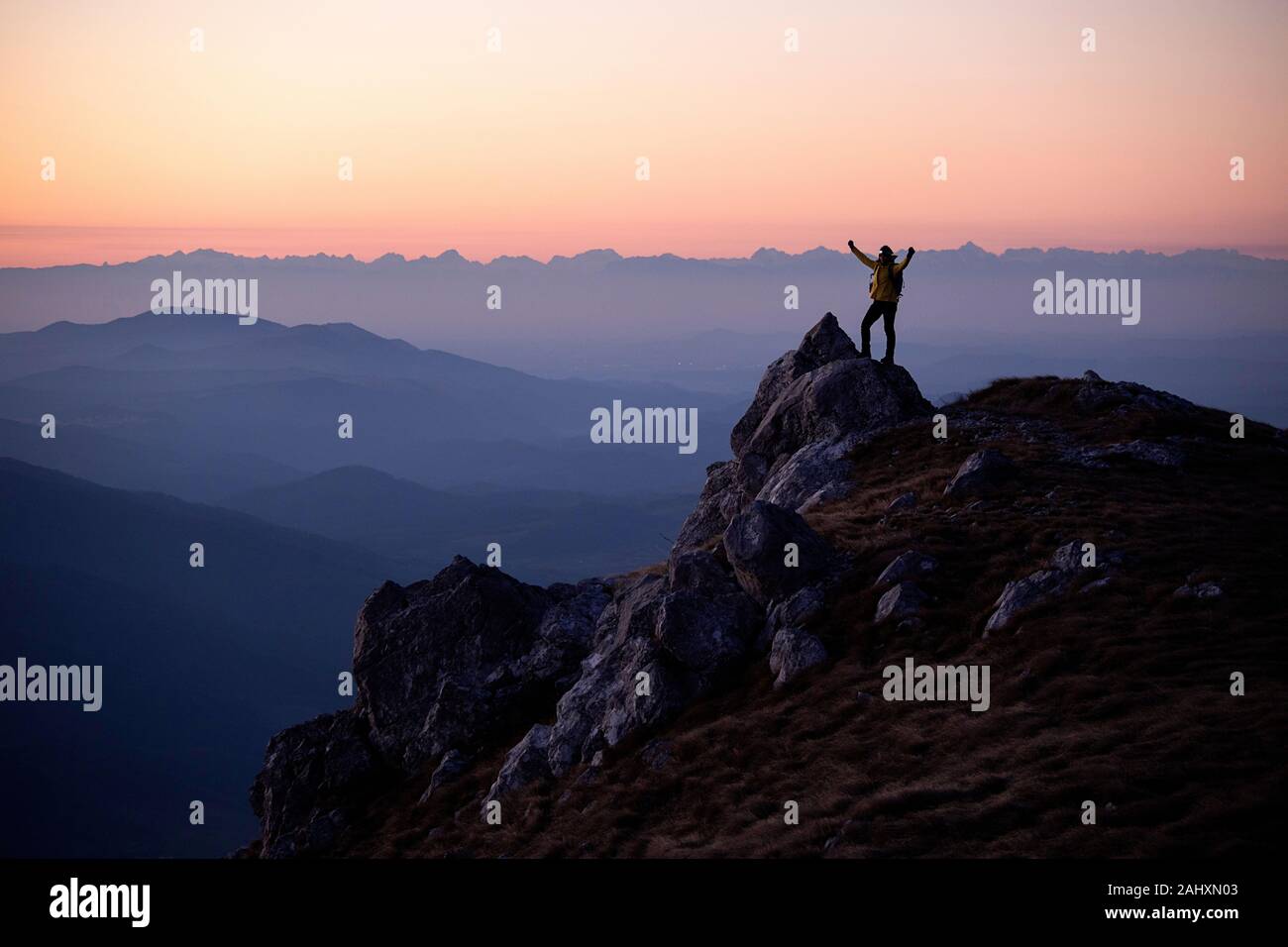 Successful hiking hi-res stock photography and images - Alamy