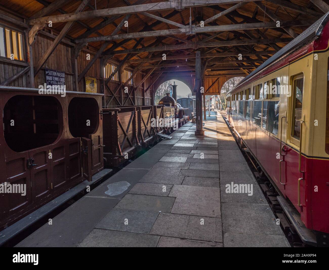 Historic Railway Platform, Didcot Parkway Railway Centre, Didcot, Oxfordshire, England, UK, GB. Stock Photo