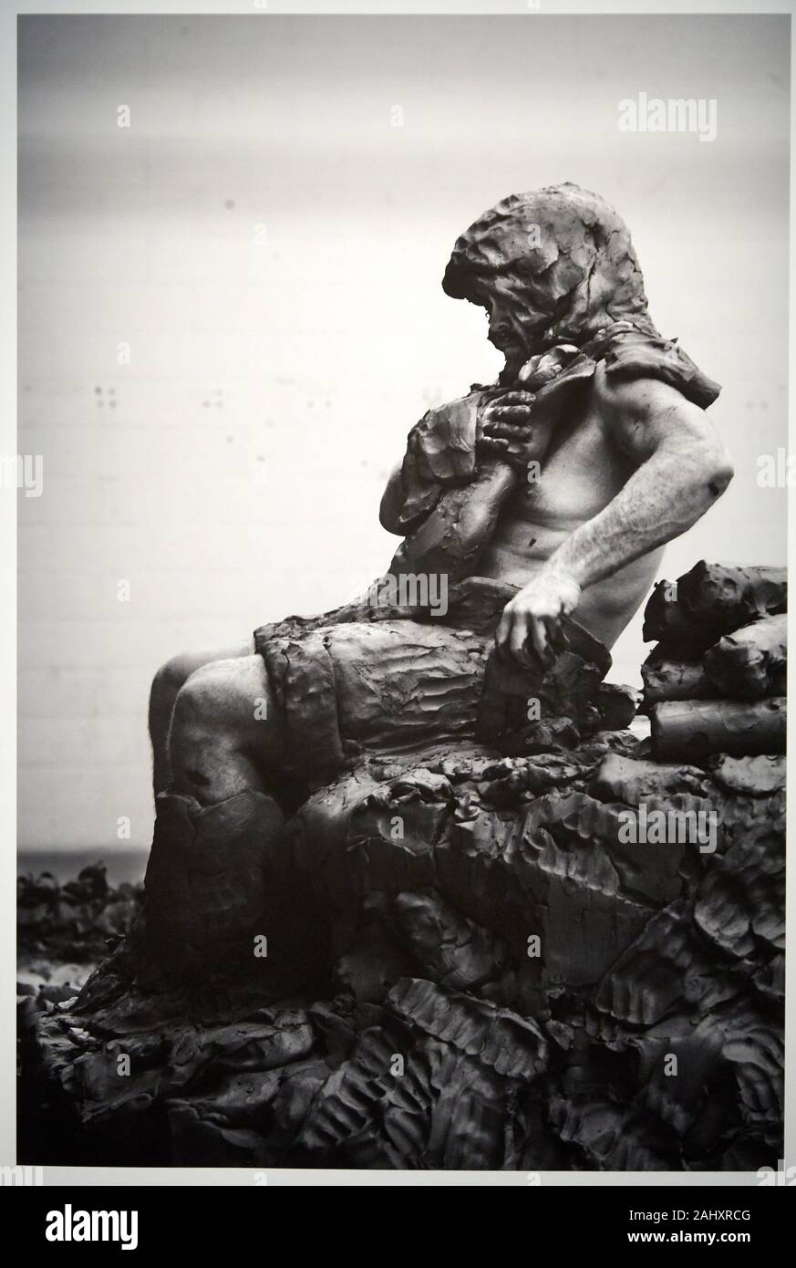 Almost Human Thomas Houseago 2018 Muna El Fituri Mam City Of Paris Museum Of Modern Art Musee D Art Moderne De La Ville De Paris France Stock Photo Alamy