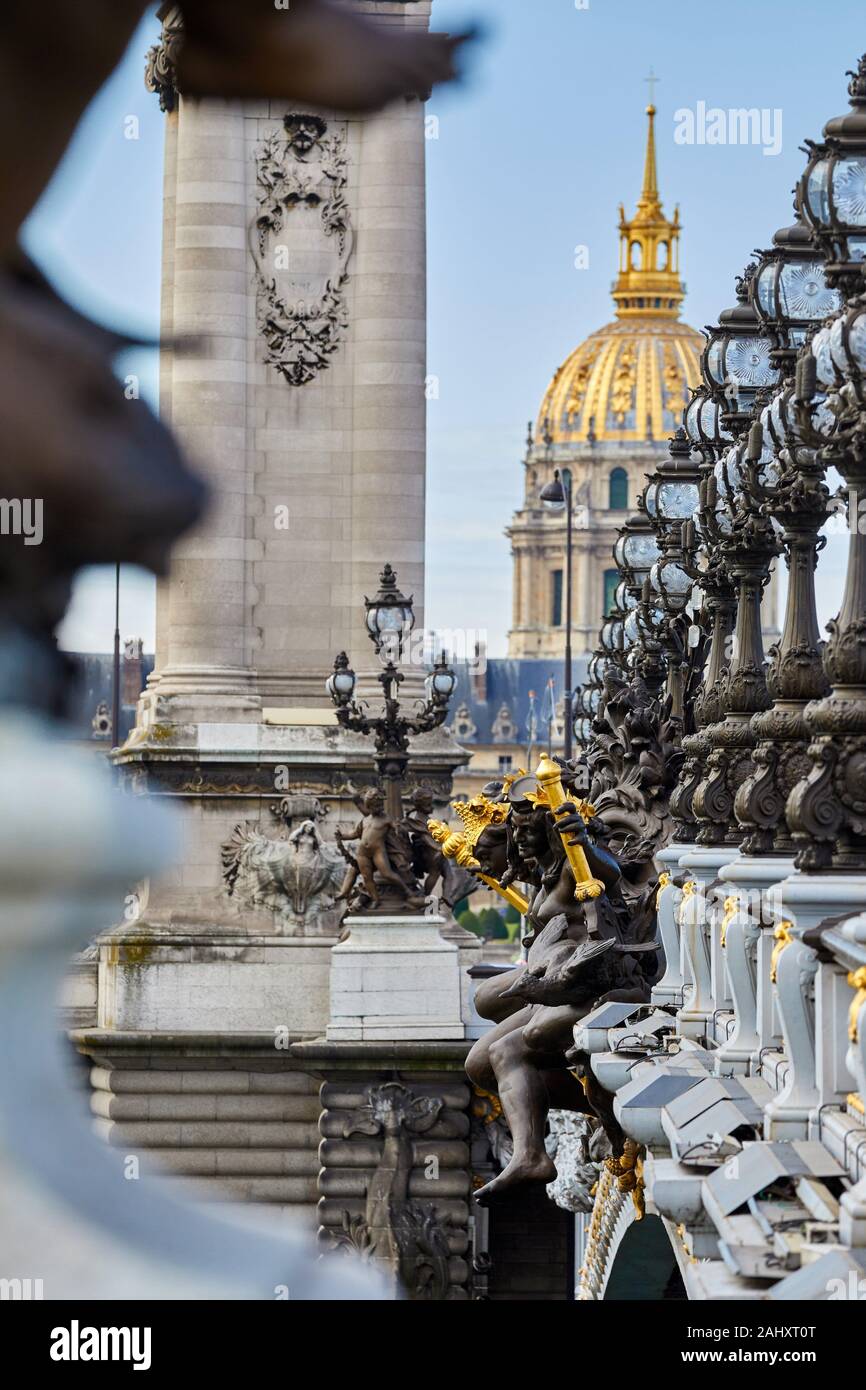 Pont Alexandre III, Hôtel des Invalides, Paris, France Stock Photo