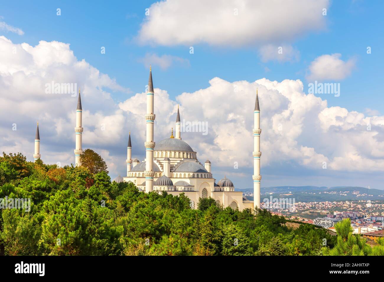 Aerial of blue mosque istanbul hi-res stock photography and images - Alamy
