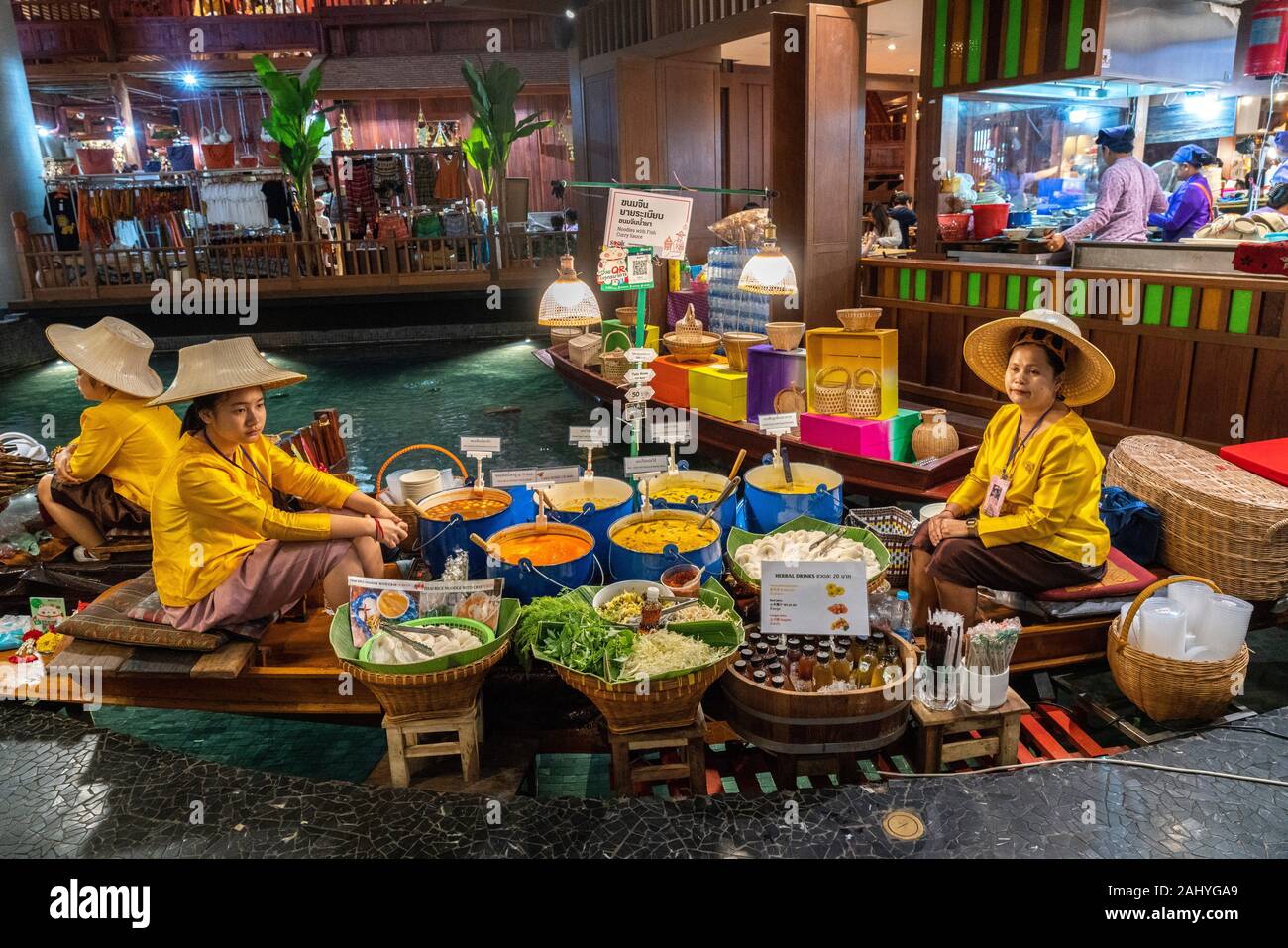 bangkok, thailand - january 25, 2019: sook floating market and restaurant  in iconsiam shopping mall Stock Photo - Alamy