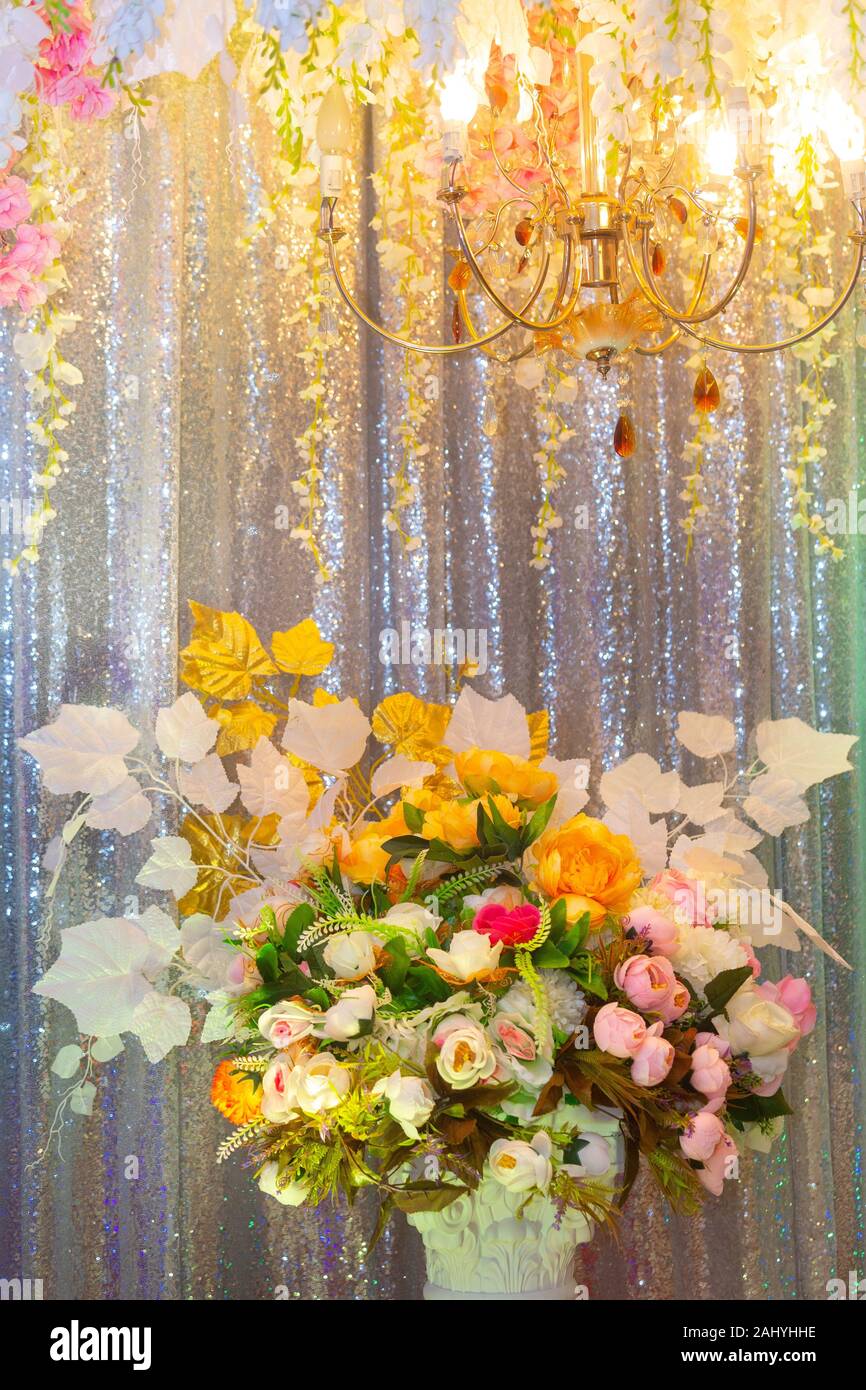 Flower wedding stage hi-res stock photography and images - Alamy