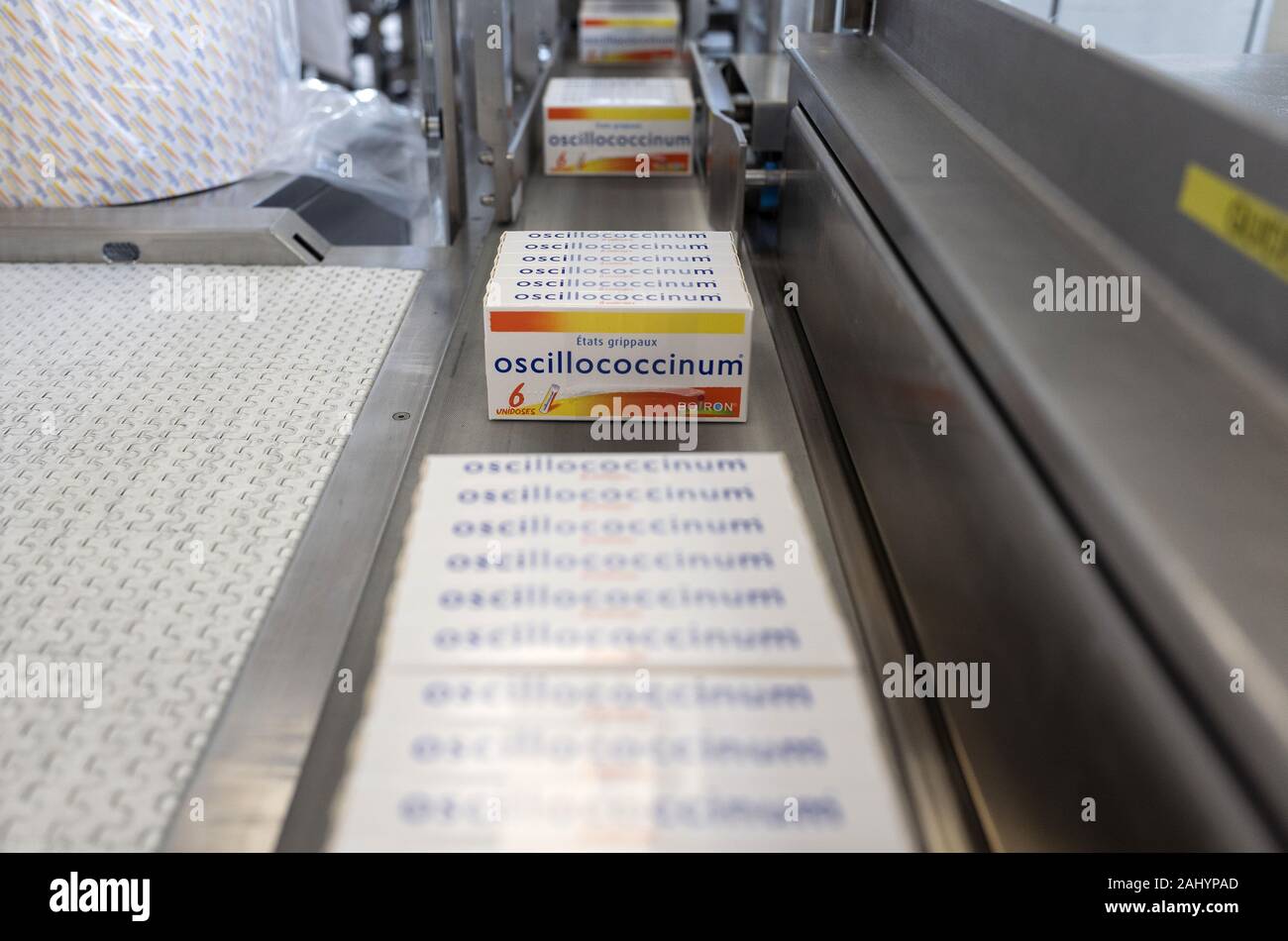 Oscillococcinum High Resolution Stock Photography And Images Alamy