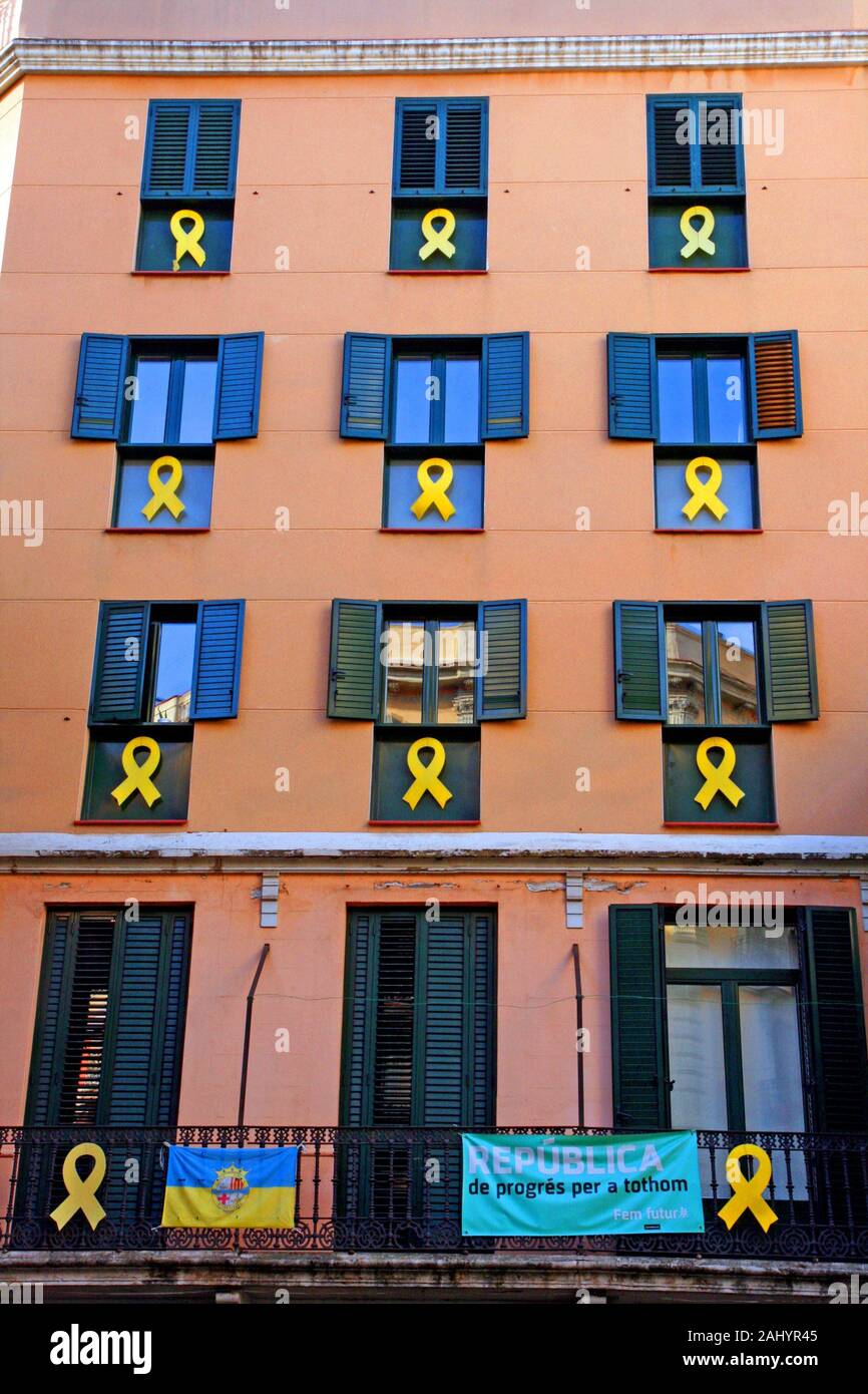 Ribbon windows hires stock photography and images Alamy