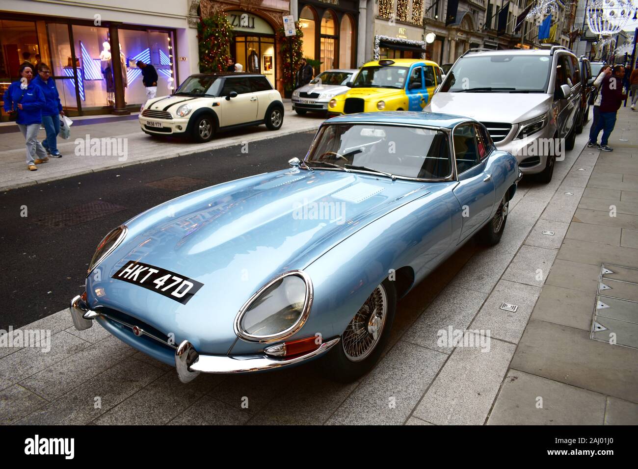 Christmas Classic Car High Resolution Stock Photography And Images Alamy