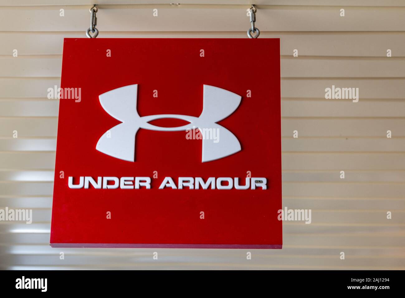 Birch Run, Michigan, USA - October 9, 2018: Sign for the Under Armour store at the Birch Run Outlet Mall. Stock Photo