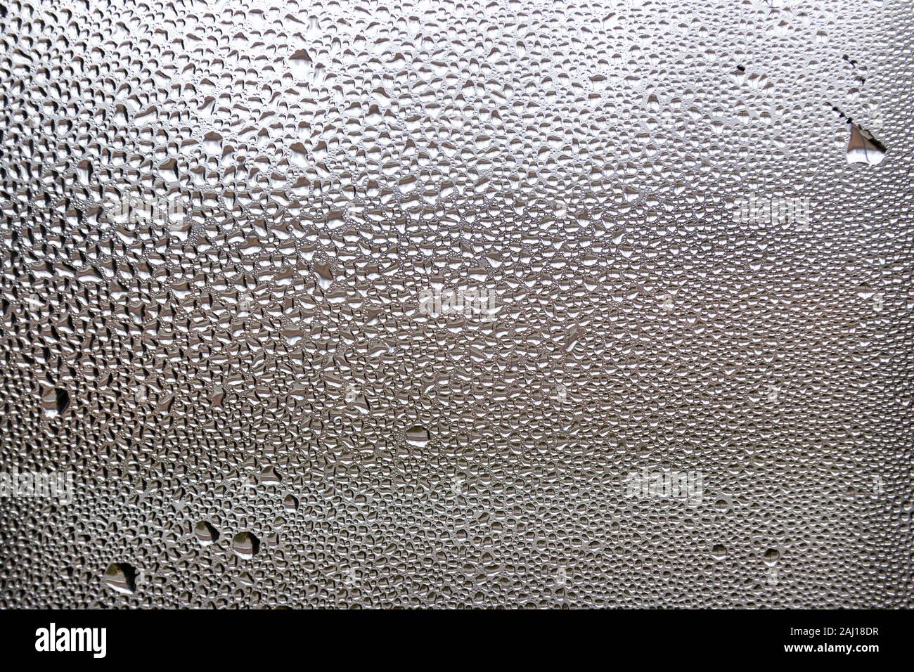 Abstract wet glass surface hi-res stock photography and images - Alamy