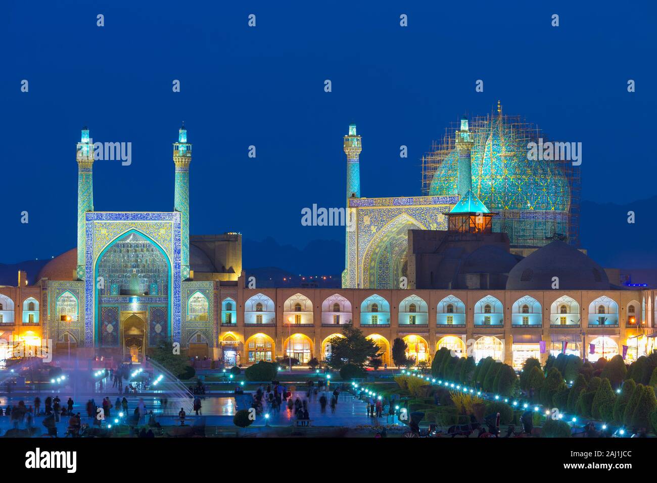 Shah mosque isfahan exterior hi-res stock photography and images - Alamy