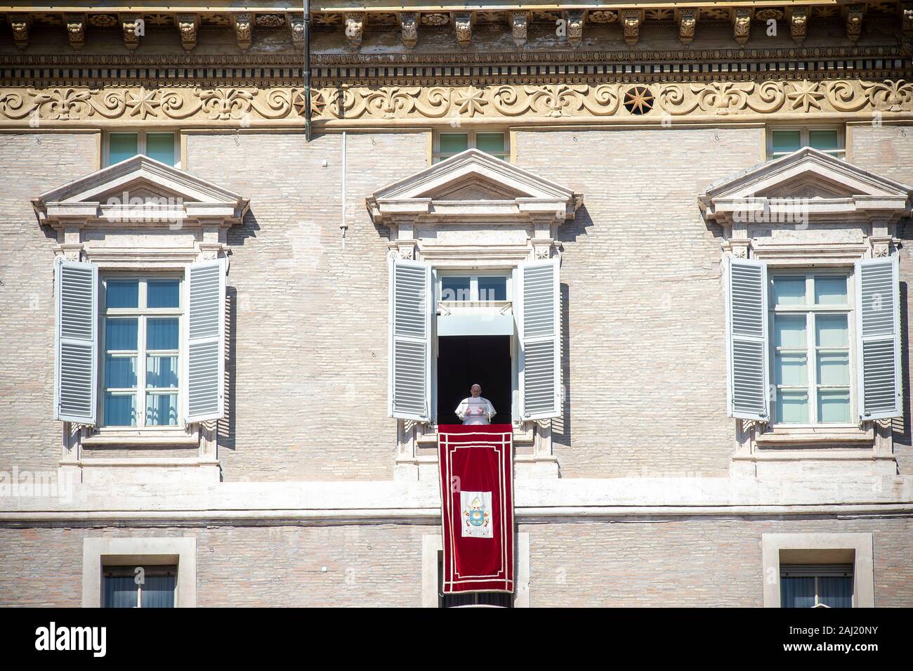 Rome Italy Pope Window Blessing High Resolution Stock Photography and  Images - Alamy