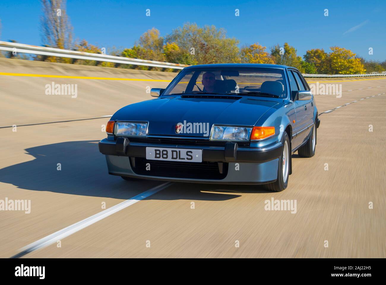 1987 Rover Sd1 V8 Vitesse classic British executive car Stock Photo - Alamy