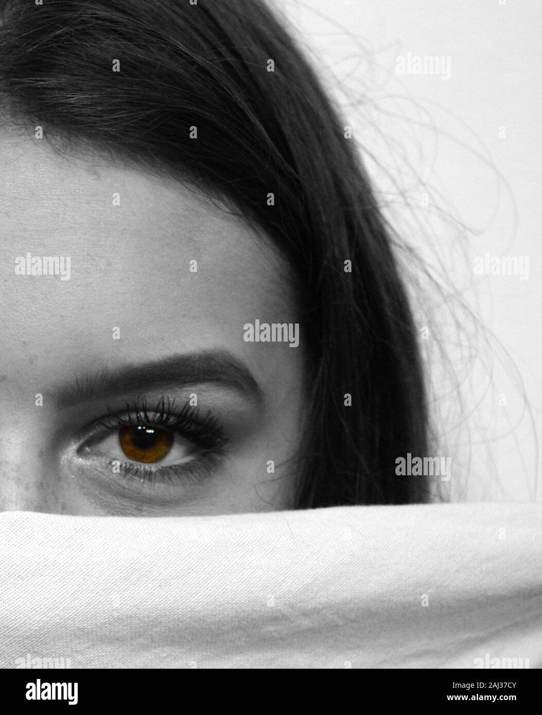 Young girl making eye contact portrait Stock Photo Alamy