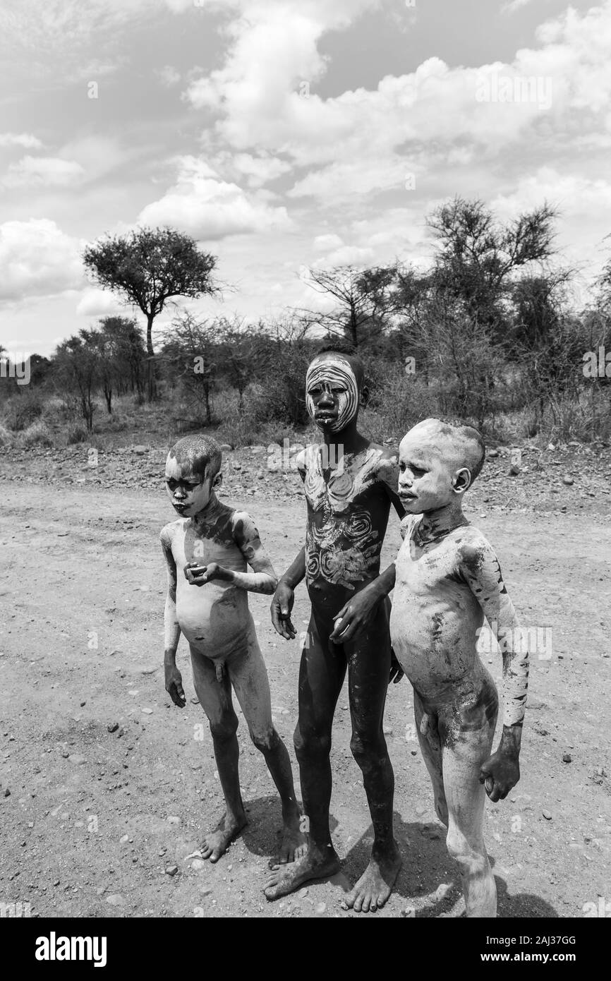 Mursi people, Omo valley, Naciones, Ethiopia, Africa Stock Photo